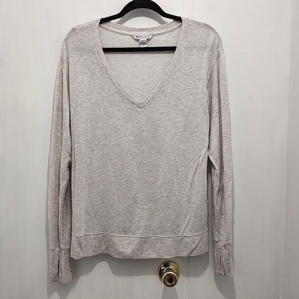 Athleta‎ Sunrise V-neck Sweatshirt Size Medium Cream Lightweight Loose Fit